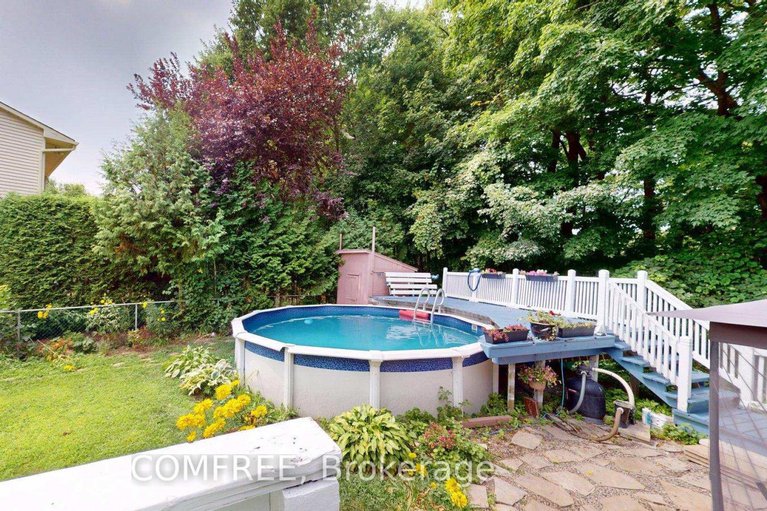 28707521/791-gadwell-court/chatelaine-village/ottawa/ontario/K1E2L1_35