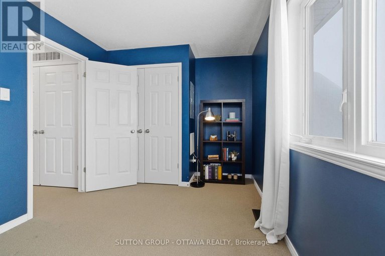 29328129/249-fir-lane/kemptville/north-grenville/ontario/K0G1J0_27