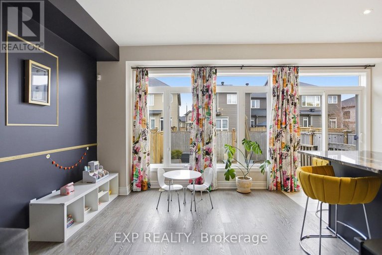 29606498/710-brian-good-avenue/riverside-southgloucester-glen/ottawa/ontario/K4M0C1_14