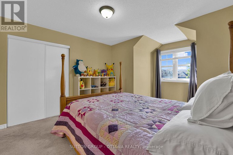 28556143/3596-cambrian-road/half-moon-bay/ottawa/ontario/K2J0S5_32