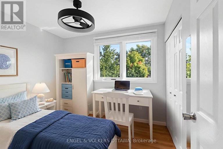 28857390/1841-lorraine-avenue/urbandale-acres/ottawa/ontario/K1H6Z7_22