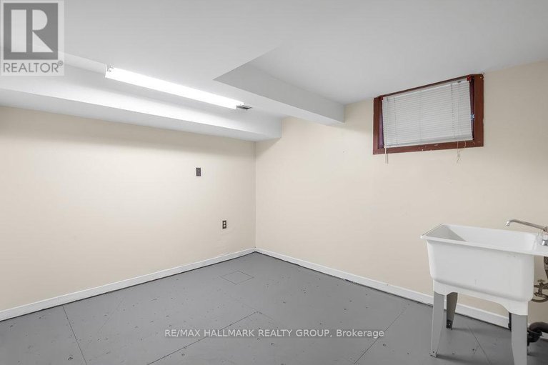 28442452/386-388-first-avenue/glebe/ottawa/ontario/K1S2H1_31