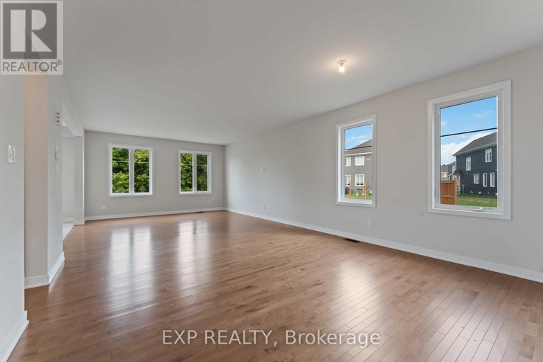 28821509/234-pursuit-terrace/goulbourn-twp-from-franktown-rdsouth-to-rideau/ottawa/ontario/K0A2Z0_4