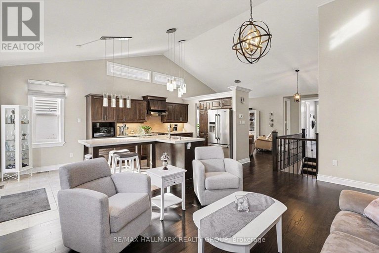 29474227/825-platinum-street/clarencerockland-twp/clarence-rockland/ontario/K4K0J2_22