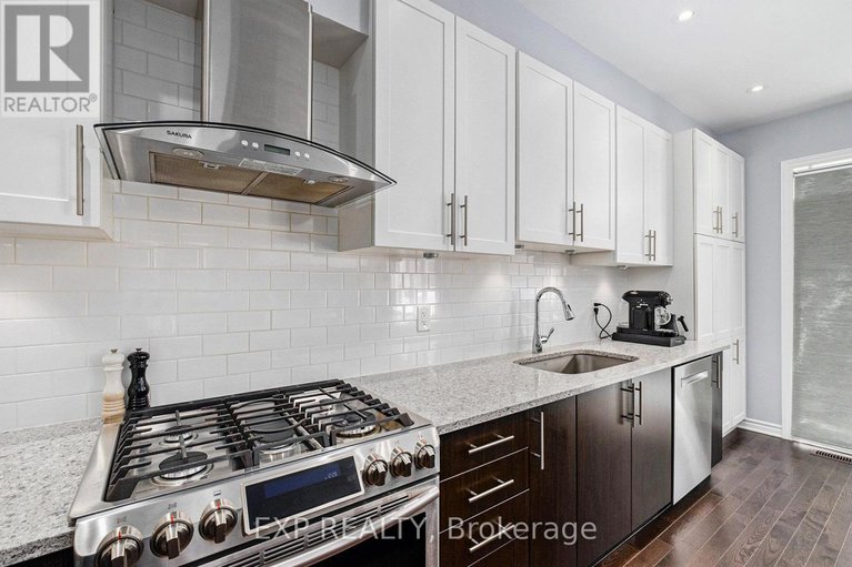 29070319/233-rivertree-street/emerald-meadowstrailwest/ottawa/ontario/K2M0J4_11