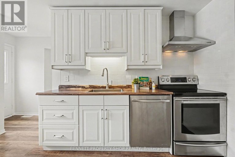 29480863/1262-rousseau-crescent/greely/ottawa/ontario/K4P1B3_14