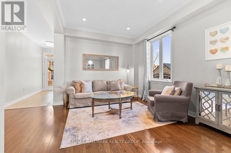 29627658/1965-montmere-avenue/notting-hillsummerside/ottawa/ontario/K4A0E3_9