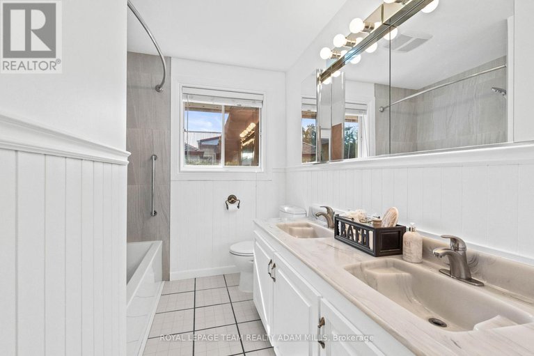 28867899/3-domus-crescent/lynwood-village/ottawa/ontario/K2H6A3_15