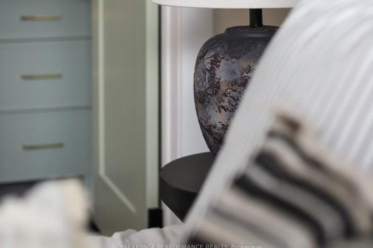 29123803/2320-nerta-street/hawthorne-meadows/ottawa/ontario/K1G1E5_27