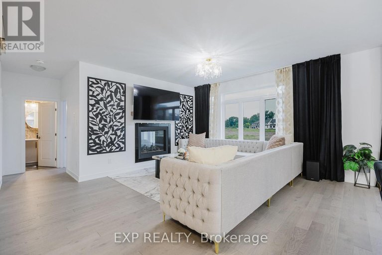 28466592/900-duxbury-lane/riverside-southgloucester-glen/ottawa/ontario/K4M0M3_15