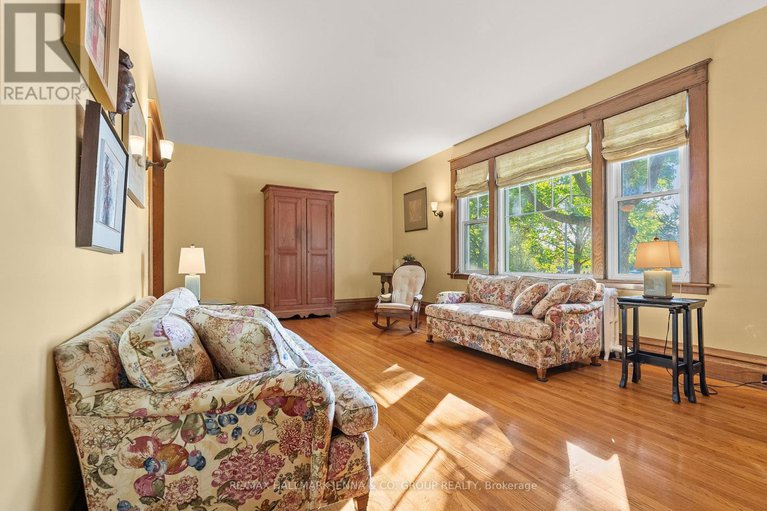 28899780/213-glebe-avenue/glebe/ottawa/ontario/K1S2C8_8