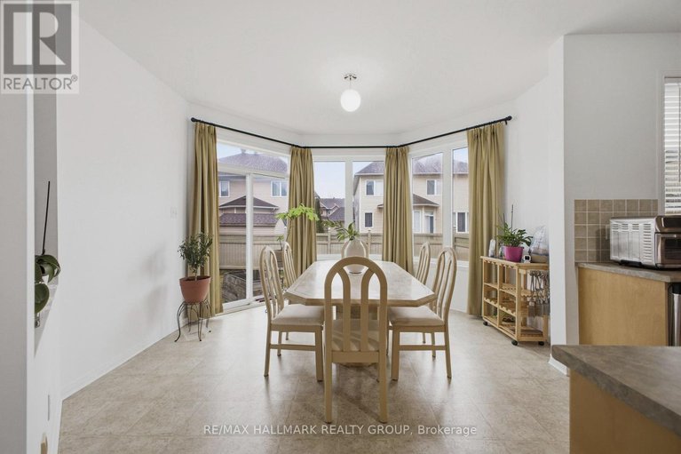 29599648/747-larcastle-circle/avalon-east/ottawa/ontario/K4A4Z2_20