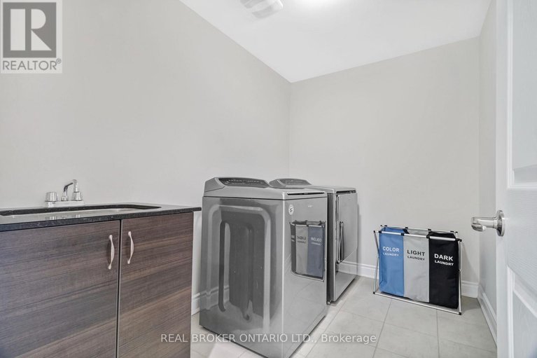 29417317/642-continental-avenue/emerald-meadowstrailwest/ottawa/ontario/K2S1B6_27