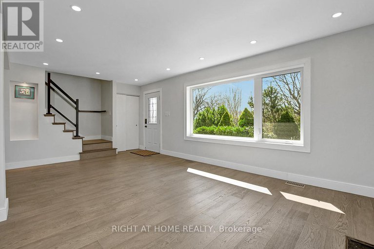 28260455/81-canter-boulevard/meadowlandsst-claire-gardens/ottawa/ontario/K2G2M4_4