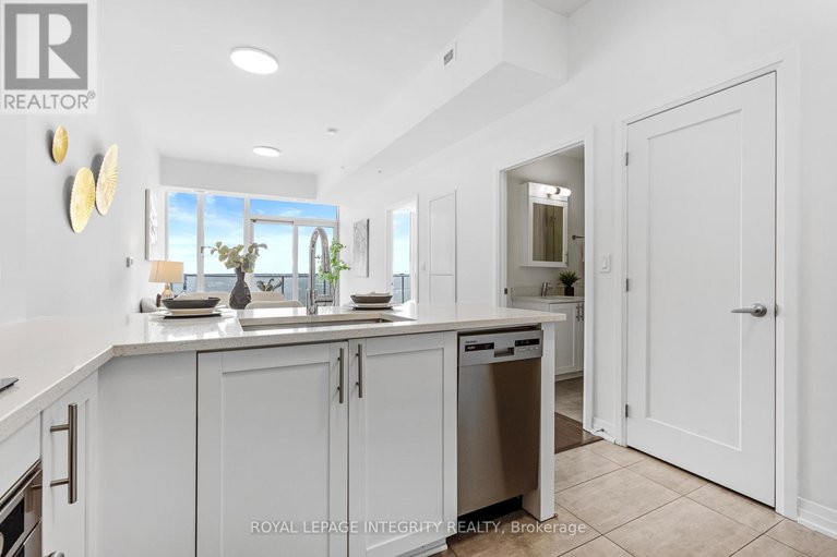 29141468/3505-805-carling-avenue/west-centre-town/ottawa/ontario/K1S5W9_15