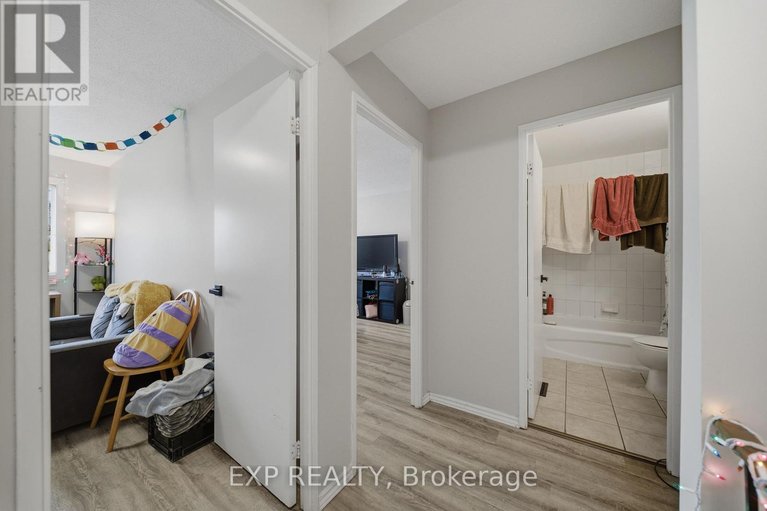 29667360/11-1675-heatherington-road/heron-gateindustrial-park/ottawa/ontario/K1V8V8_13