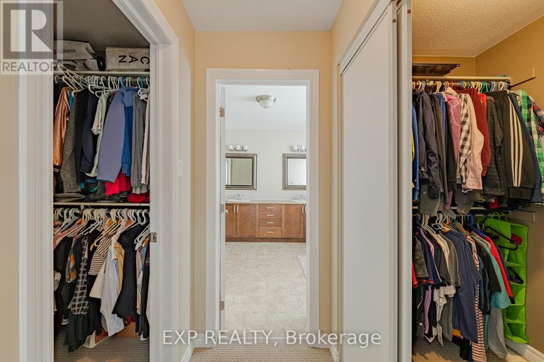 28868733/3308-riverset-crescent/half-moon-bay/ottawa/ontario/K2J0S2_36