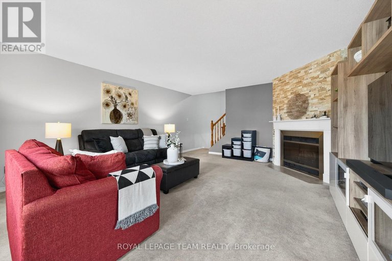 29654517/23-inwood-drive/bridlewood/ottawa/ontario/K2M1Z6_24