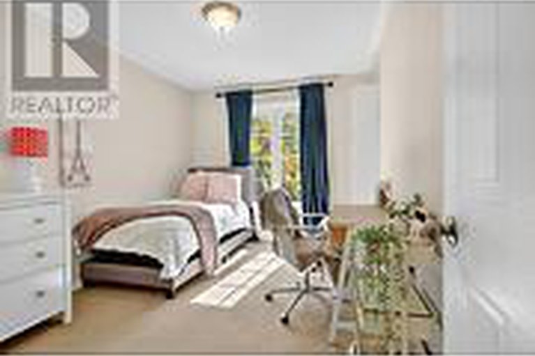 28946119/108-landover-crescent/emerald-meadowstrailwest/ottawa/ontario/K2M2W4_26