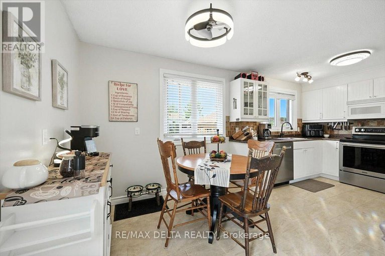 28749415/444-gilles-street/town-of-rockland/clarence-rockland/ontario/K4K1H4_13
