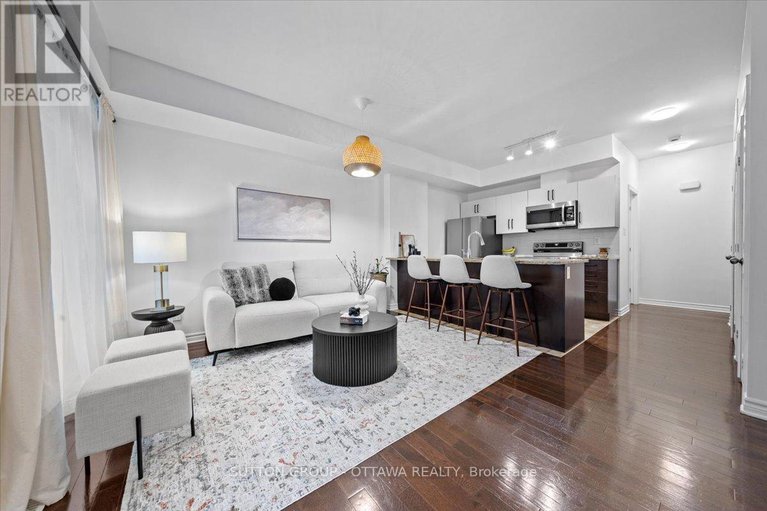 28527540/a-310-everest-private/elmvale-acres/ottawa/ontario/K1G4E3_2