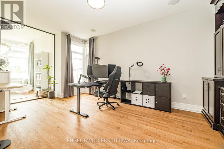 28516830/300-long-acres-street/bridlewood/ottawa/ontario/K2M0H1_23