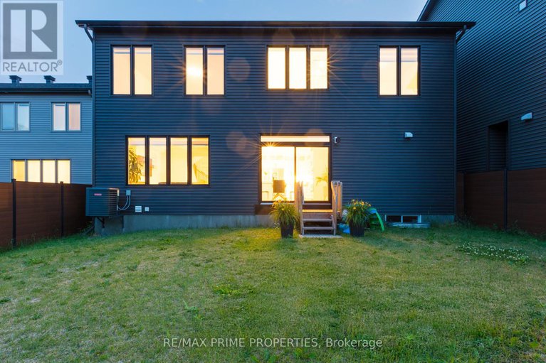 28583429/720-fenwick-way/stonebridge/ottawa/ontario/K2J7E2_41
