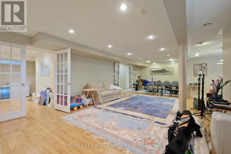 28427470/2885-brigham-way/upper-hunt-club/ottawa/ontario/K1T3Y8_41