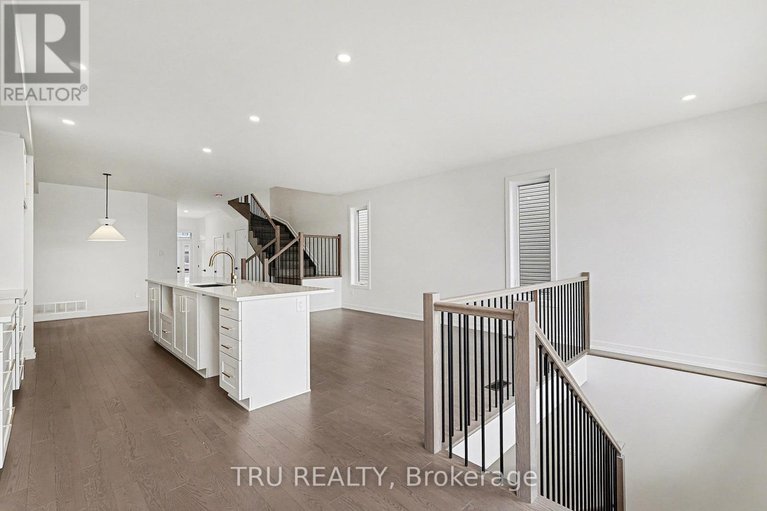 29132293/1144-cope-drive/stittsville-south/ottawa/ontario/K2S3C3_9