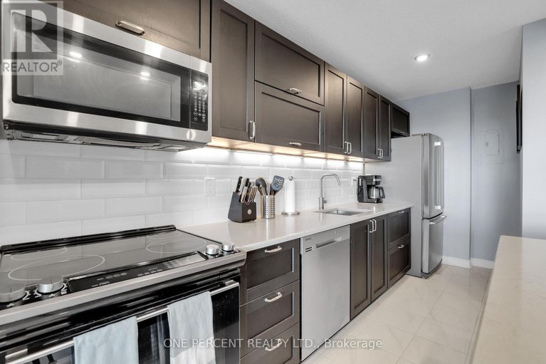 28516764/1408-1785-riverside-drive/riverview-park/ottawa/ontario/K1G3T7_20
