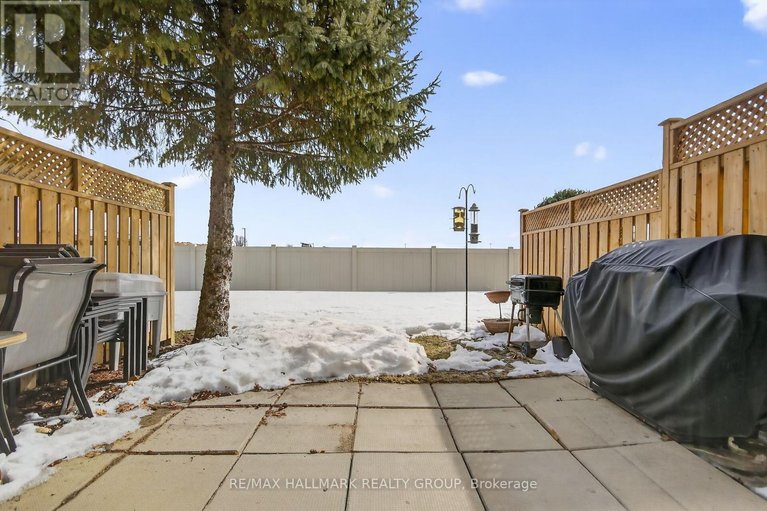 29446603/1722-rodin-way/chateauneuf/ottawa/ontario/K1C4Y8_58