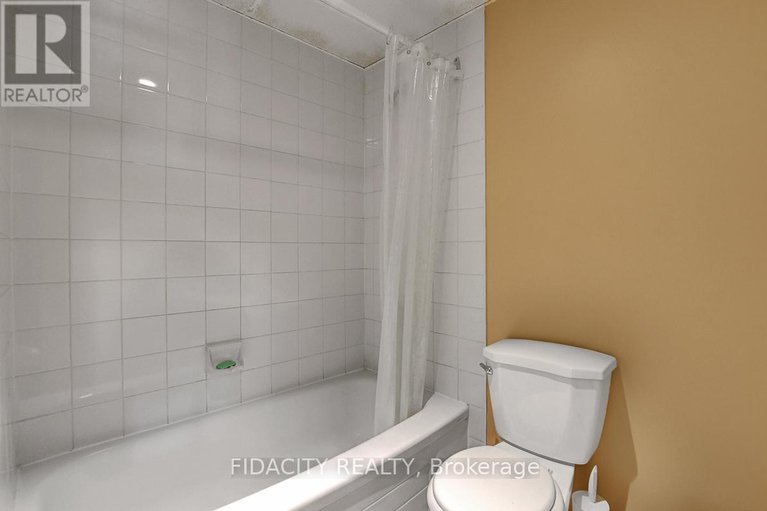 29149470/309-1490-heron-road/heron-gate/ottawa/ontario/K1V6A5_16