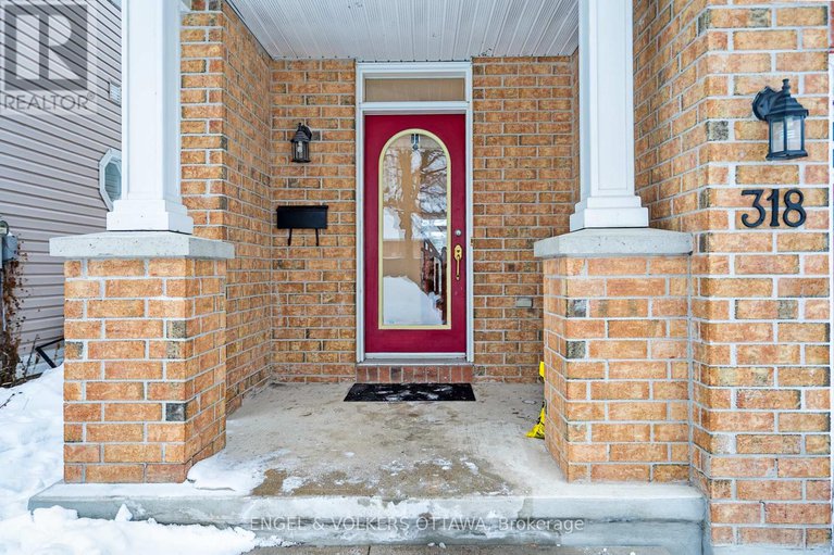 29344132/318-parkin-circle/blossom-parkkemp-parkfindlay-creek/ottawa/ontario/K1T4G6_3