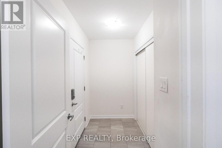 28597121/818-cappamore-drive/half-moon-bay/ottawa/ontario/K2J6V6_7