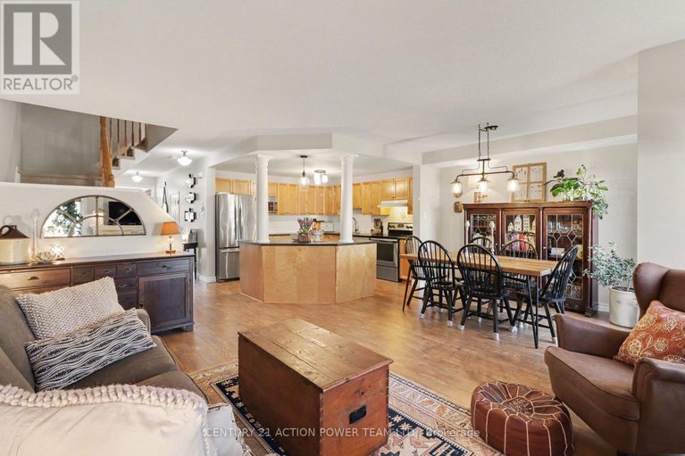 29653715/105-destiny-private/fallingbrookgardenway-south/ottawa/ontario/K4A0K6_10