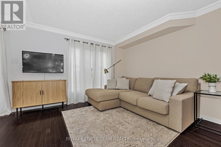 28967262/430-haresfield-court/riverside-southgloucester-glen/ottawa/ontario/K4M0B6_9