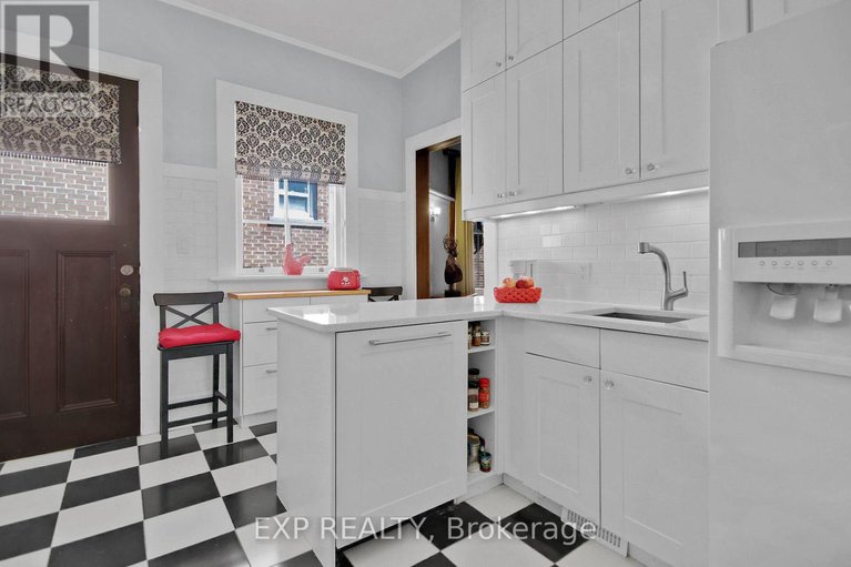 28234509/650-churchill-avenue-n/laurentianview/ottawa/ontario/K1Z5G1_23