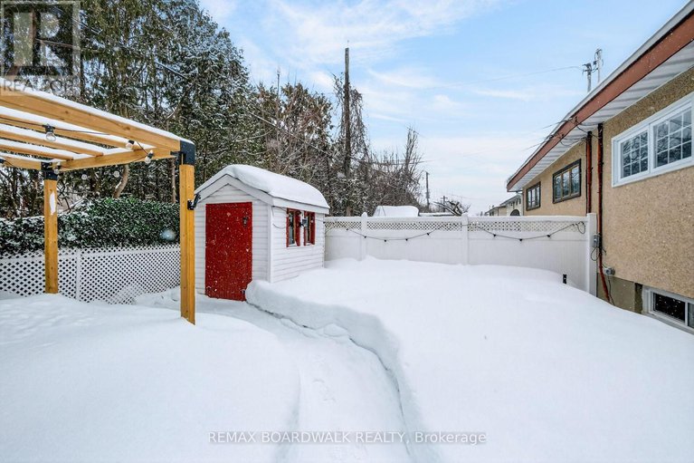 29402322/2462-tupper-avenue/hawthorne-meadows/ottawa/ontario/K1G1G7_49