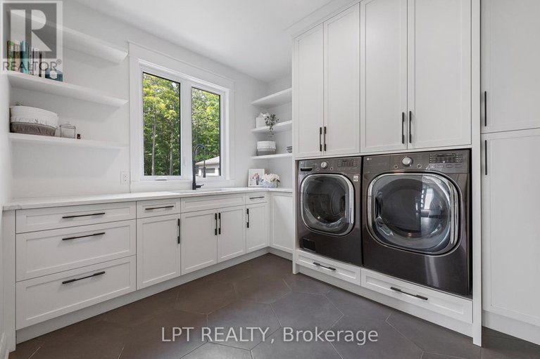 28330218/5740-queenscourt-crescent/manotick-east-to-manotick-station/ottawa/ontario/K4M1K3_27