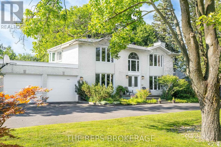 28788760/3062-upper-otterson-place/mooneys-bayrevelstoke/ottawa/ontario/K1V7B6_1