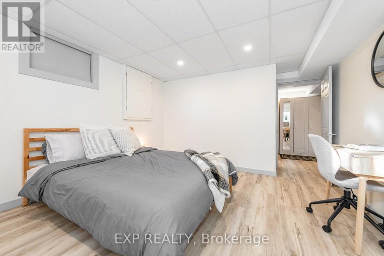 29307640/524-wolffdale-crescent/overbrookcastle-heights/ottawa/ontario/K1K1N5_36