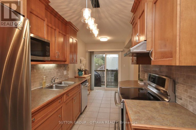 28983773/1267-shillington-avenue/carlington/ottawa/ontario/K1Z8A1_18
