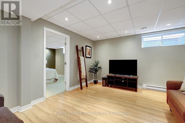 29357378/118-oakfield-crescent/longfields/ottawa/ontario/K2J5H6_39