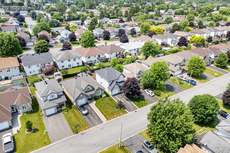 28555293/152-louise-street/town-of-rockland/clarence-rockland/ontario/K4K1R7_37
