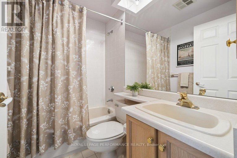 29469327/905-1480-riverside-drive/riverview-park/ottawa/ontario/K1G5H2_24