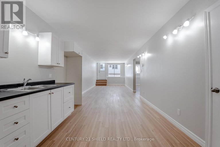 29635054/7-william-street/finch/north-stormont/ontario/K0C1K0_30