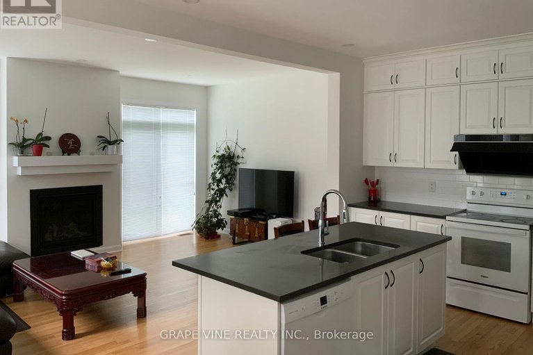28516306/22-dalkey-way/half-moon-bay/ottawa/ontario/K2J6V5_7