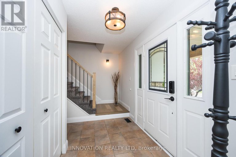 28421716/1098-cindy-hill-crescent/manotick-long-island-nicholls-island/ottawa/ontario/K4M1E8_5