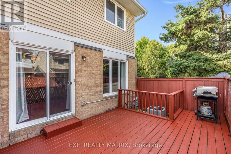 28905248/26-42-oakhaven-private/overbrookcastle-heights/ottawa/ontario/K1K4K1_26
