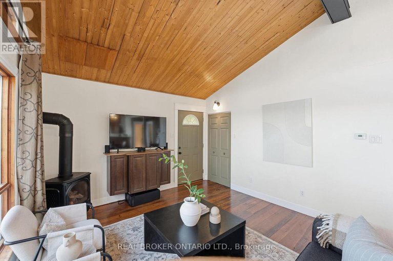 29049666/1303-hilly-lane/north-grenville-twp-kemptville-east/north-grenville/ontario/K0G1J0_15